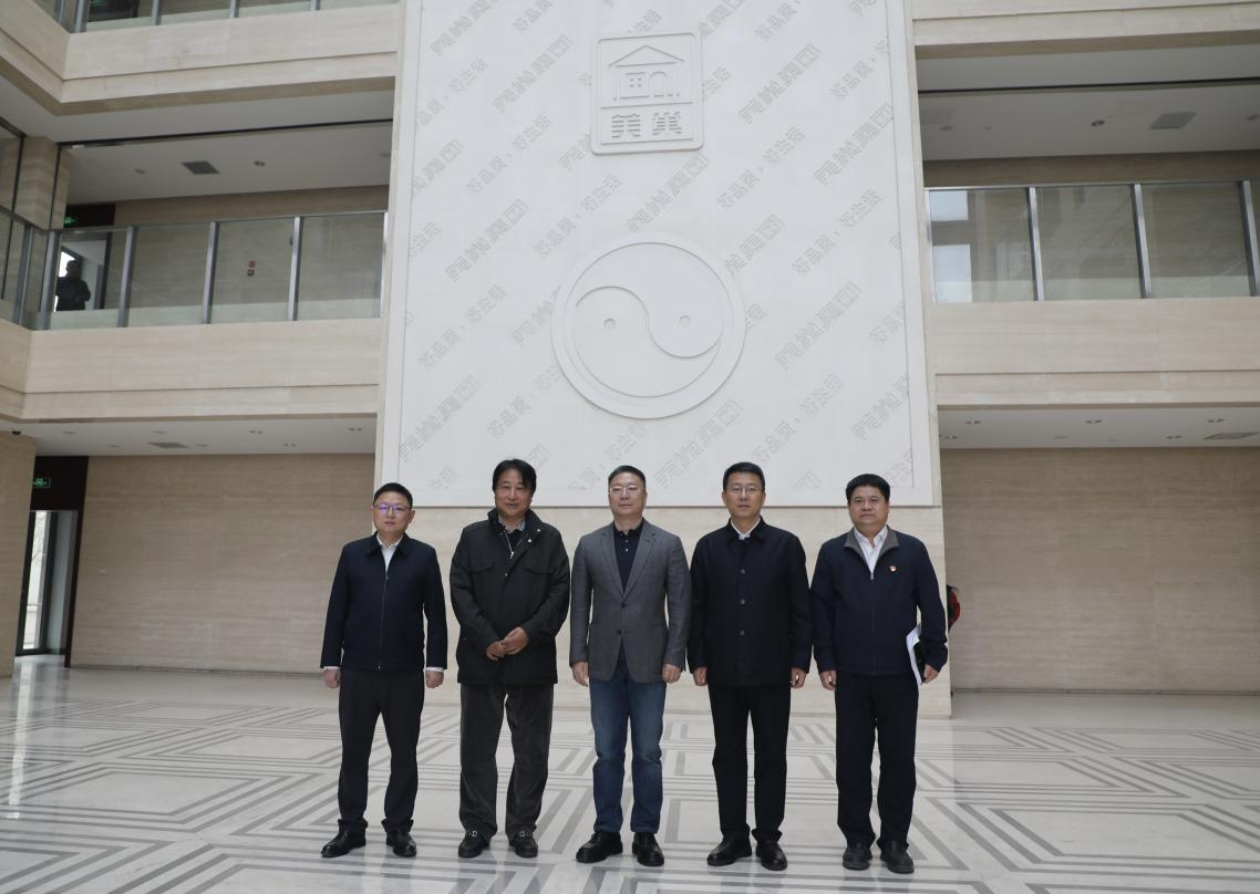大興區(qū)區(qū)長劉學(xué)亮一行蒞臨美巢 為企業(yè)高質(zhì)量發(fā)展注入強心劑
